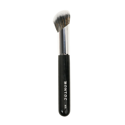 Brocha Rubor Contorno en Crema B70 Montoc